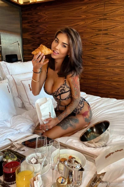 Confident  Elizabeth Definy Free Onlyfans Insane