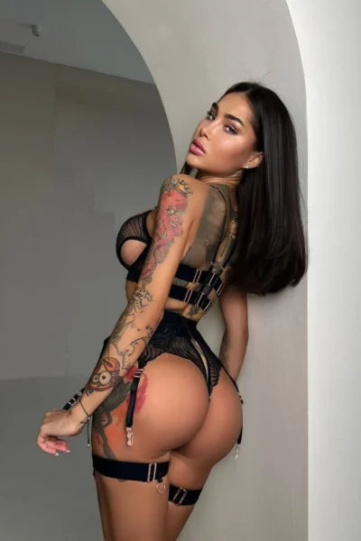 Big Tits Hot Girl Elizabeth Definy Onlyfans Leaked Real