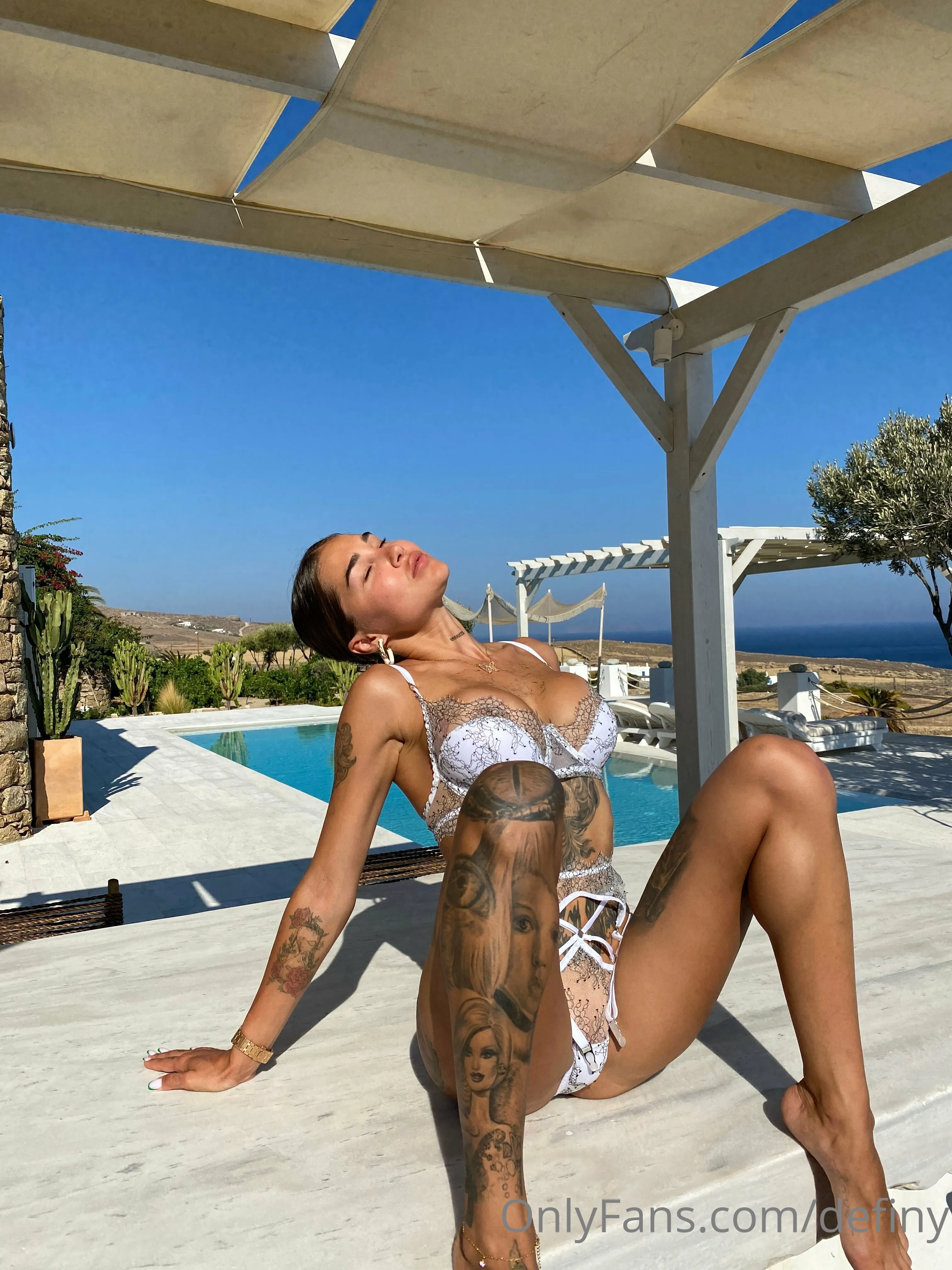 cutie pie Lingerie model Elizabeth Definy onlyfans leaked pics