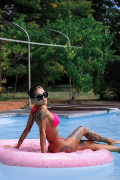 Slut Elizabeth Definy Only Fans